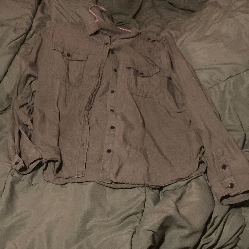 Universal Thread casual button down